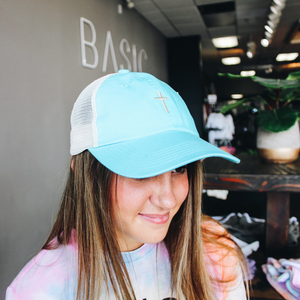 Style Basics: Wearing a Baseball Cap the Cool Way